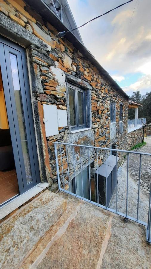 Casa De Baixo Studios Arouca Exterior photo